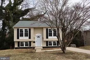 6915 Adel St, Capitol Heights, MD 20743 - Photo 2