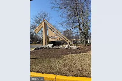 10122 Campus Way S #202-1A, Upper Marlboro, MD 20774 - Photo 2