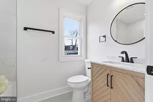 4414 71st Ave, Hyattsville, MD 20784 - Photo 16