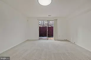 1722 Village Green Dr, Landover, MD 20785 - Photo 14