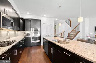 3207 Tribune Ct, Hyattsville, MD 20782 - Photo 14