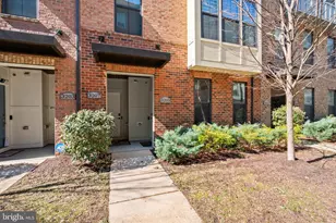 3207 Tribune Ct, Hyattsville, MD 20782 - Photo 2