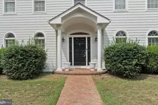 11615 Bonaventure Dr, Upper Marlboro, MD 20774 - Photo 4