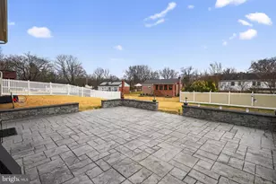 11207 Parkmont Dr, Upper Marlboro, MD 20772 - Photo 18