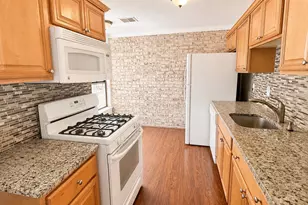 3352 Huntley Sq Dr, Temple Hills, MD 20748 - Photo 12