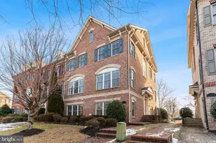 2804 Moores Plain Blvd, Upper Marlboro, MD 20774 - Photo 2