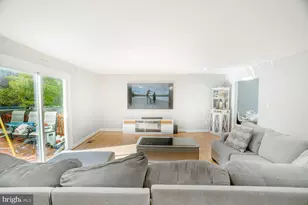 7601 Carissa Ln, Laurel, MD 20707 - Photo 4