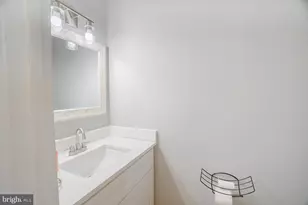 7601 Carissa Ln, Laurel, MD 20707 - Photo 28