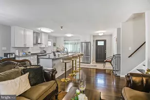 6306 Hardwood Dr, Lanham, MD 20706 - Photo 6