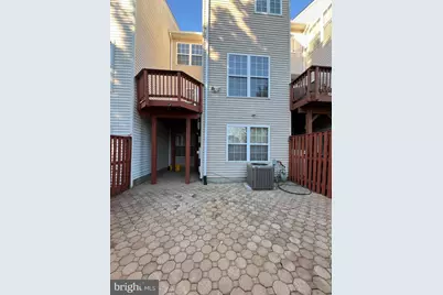 9745 Quiet Brook Lane, Clinton, MD 20735 - Photo 4