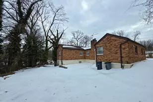 5110 S Barnaby Rd, Temple Hills, MD 20748 - Photo 4