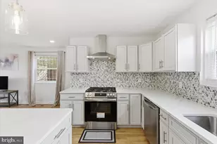 740 Neptune Ave, Oxon Hill, MD 20745 - Photo 2