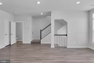 9712 Vang Dr, Lanham, MD 20706 - Photo 6