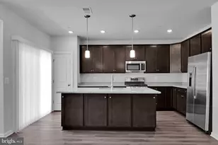 9712 Vang Dr, Lanham, MD 20706 - Photo 12