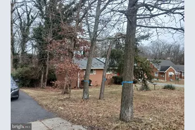 5114 Woodland Boulevard, Oxon Hill, MD 20745 - Photo 2