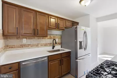 6714 Parkwood Street, Hyattsville, MD 20784 - Photo 14