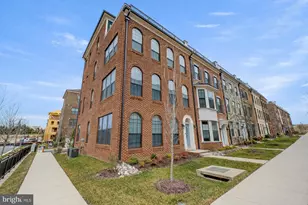 601 Halsey Way, Oxon Hill, MD 20745 - Photo 1