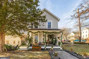 4240 34th St, Mount Rainier, MD 20712 - Photo 2