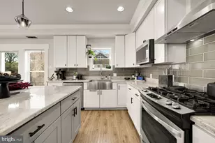 4240 34th St, Mount Rainier, MD 20712 - Photo 26