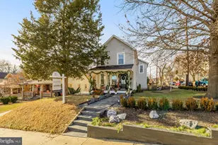 4240 34th St, Mount Rainier, MD 20712 - Photo 1