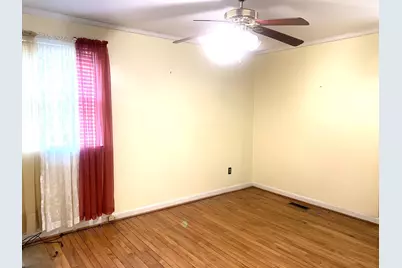 9904 Lanham Severn Road, Lanham, MD 20706 - Photo 6