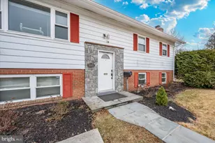 5005 Stewart Ct, College Park, MD 20740 - Photo 2