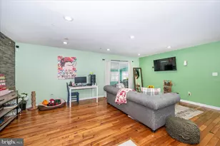 5005 Stewart Ct, College Park, MD 20740 - Photo 8