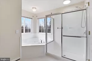 2809 Forest Run Dr, District Heights, MD 20747 - Photo 20