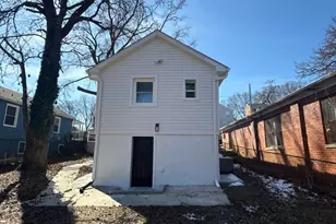 4818 Deanwood Dr, Capitol Heights, MD 20743 - Photo 2