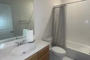 2527 Emerald Branch Dr, Hyattsville, MD 20782 - Photo 22