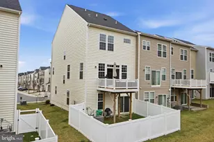 9008 Spruce Tree Ln, Upper Marlboro, MD 20772 - Photo 34