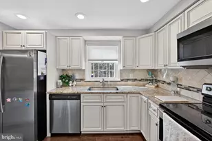 813 Lira Dr, Fort Washington, MD 20744 - Photo 12