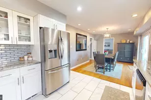 12302 Stafford Ln, Bowie, MD 20715 - Photo 14