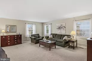 2818 Belair Dr, Bowie, MD 20715 - Photo 4