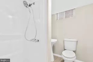 6220 District Heights Pkwy, District Heights, MD 20747 - Photo 22