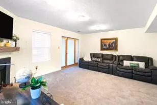 10913 Daniel Sim Ct, Upper Marlboro, MD 20772 - Photo 26