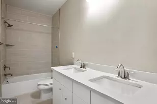 6713 Belcrest Rd, Hyattsville, MD 20782 - Photo 10