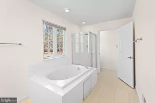 9602 Stuart Ln, Clinton, MD 20735 - Photo 28