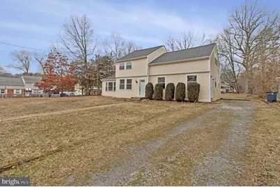 8600 Lantern Lane, Clinton, MD 20735 - Photo 2