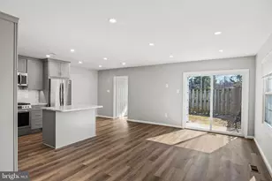 12714 Midwood Ln, Bowie, MD 20715 - Photo 4