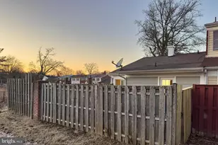 12714 Midwood Ln, Bowie, MD 20715 - Photo 6