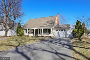 2831 Sudberry Ln, Bowie, MD 20715 - Photo 2