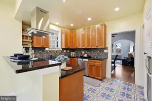 3211 Varnum St, Mount Rainier, MD 20712 - Photo 18