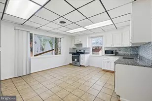 3704 Oliver St, Hyattsville, MD 20782 - Photo 10