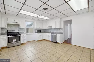 3704 Oliver St, Hyattsville, MD 20782 - Photo 12