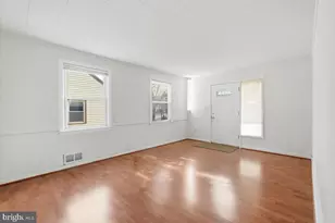 3704 Oliver St, Hyattsville, MD 20782 - Photo 4