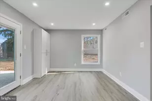 15900 Perkins Ln, Bowie, MD 20716 - Photo 10
