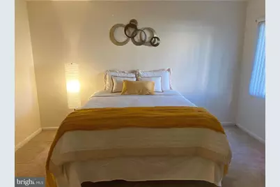 6924 Hanover Parkway #100, Greenbelt, MD 20770 - Photo 18
