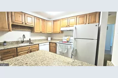 10100 Campus Way S #304-4A, Upper Marlboro, MD 20774 - Photo 4