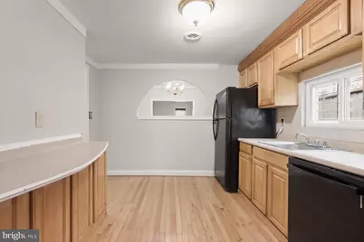 805 Eastern Avenue, Capitol Heights, MD 20743 - Photo 8